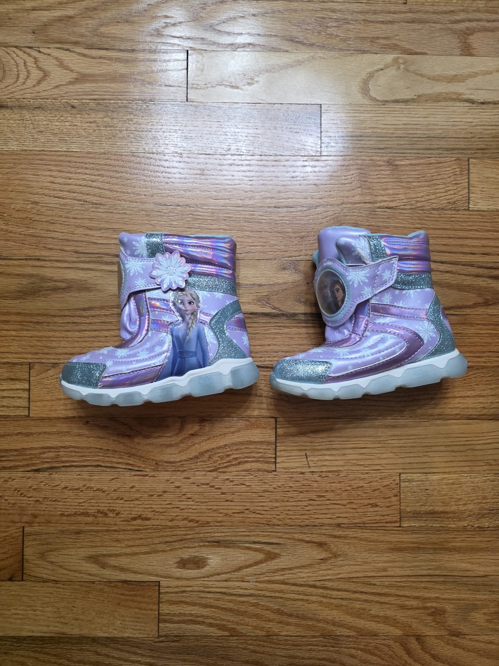 Disney Purple and Pink Frozen Light-Up Girls' Snow Boots Anna And Elsa